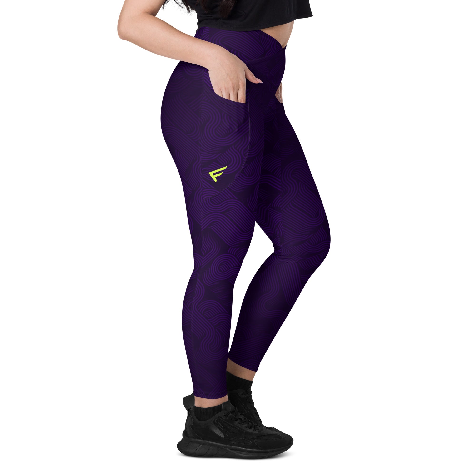 Midnight Sculpt Pocket Leggings – Crossover Edition in purple with side pockets and flattering waistband design.