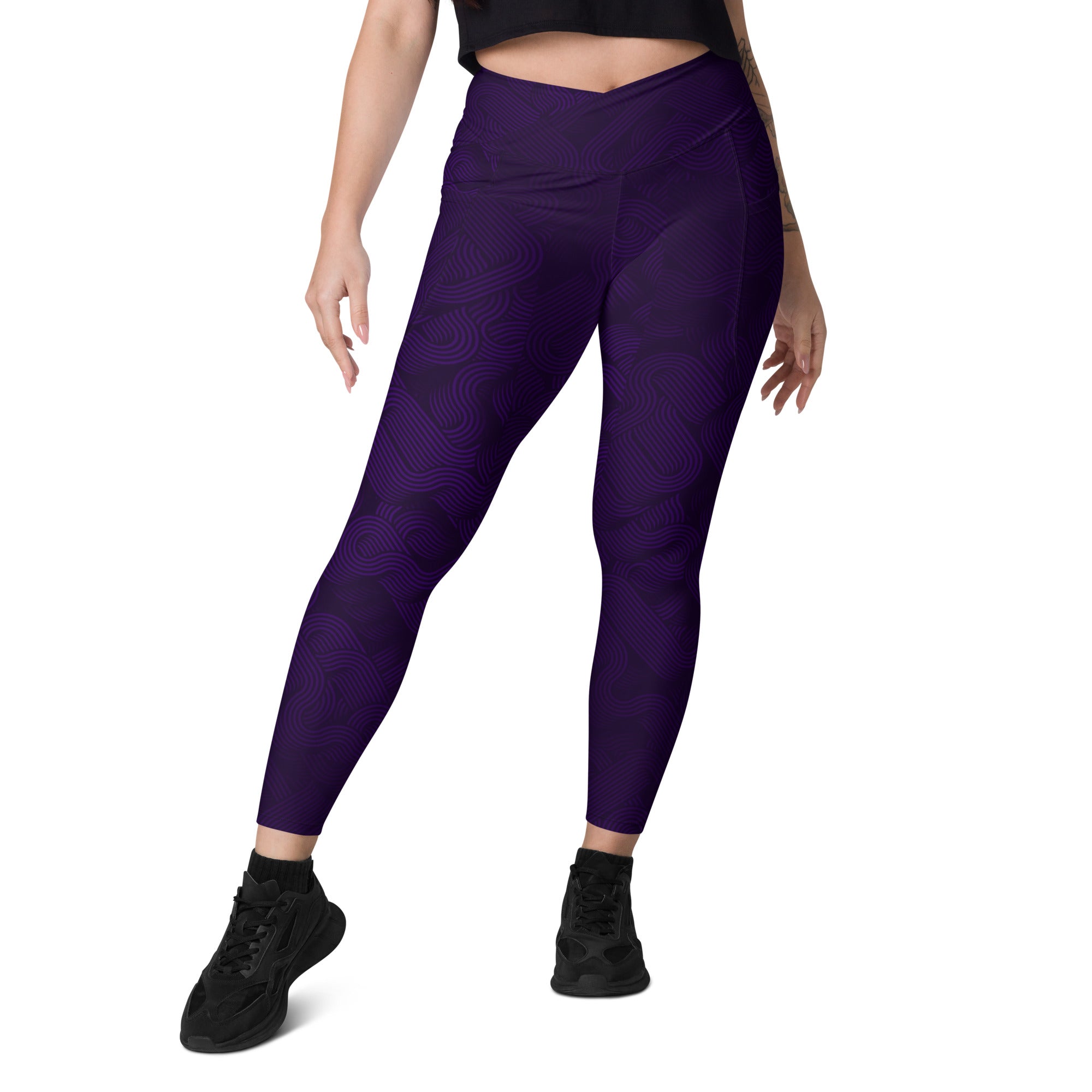 Midnight Sculpt Pocket Leggings – Crossover Edition in purple with a flattering crossover waistband and sleek side pockets.